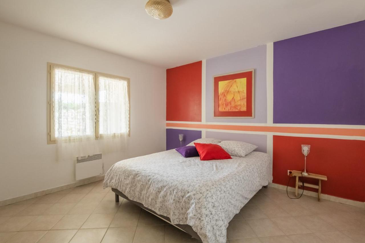 Villa Les Cigales Ouveillan Bagian luar foto